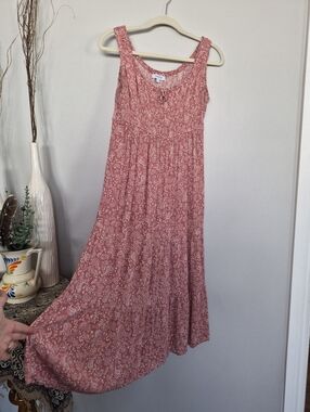 Sleeveless Paisley Maxi Dress in Dusty Rose